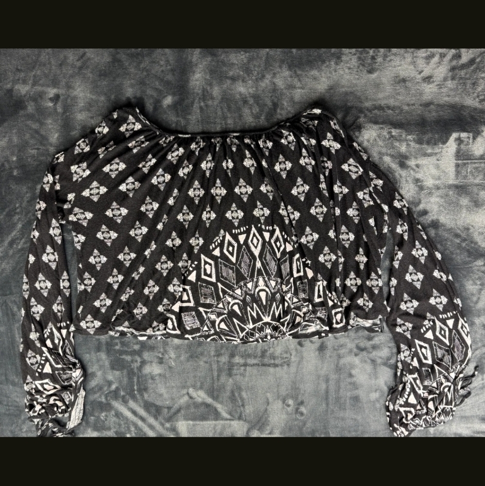 Free People Cropped Top - Picture 1 of 3